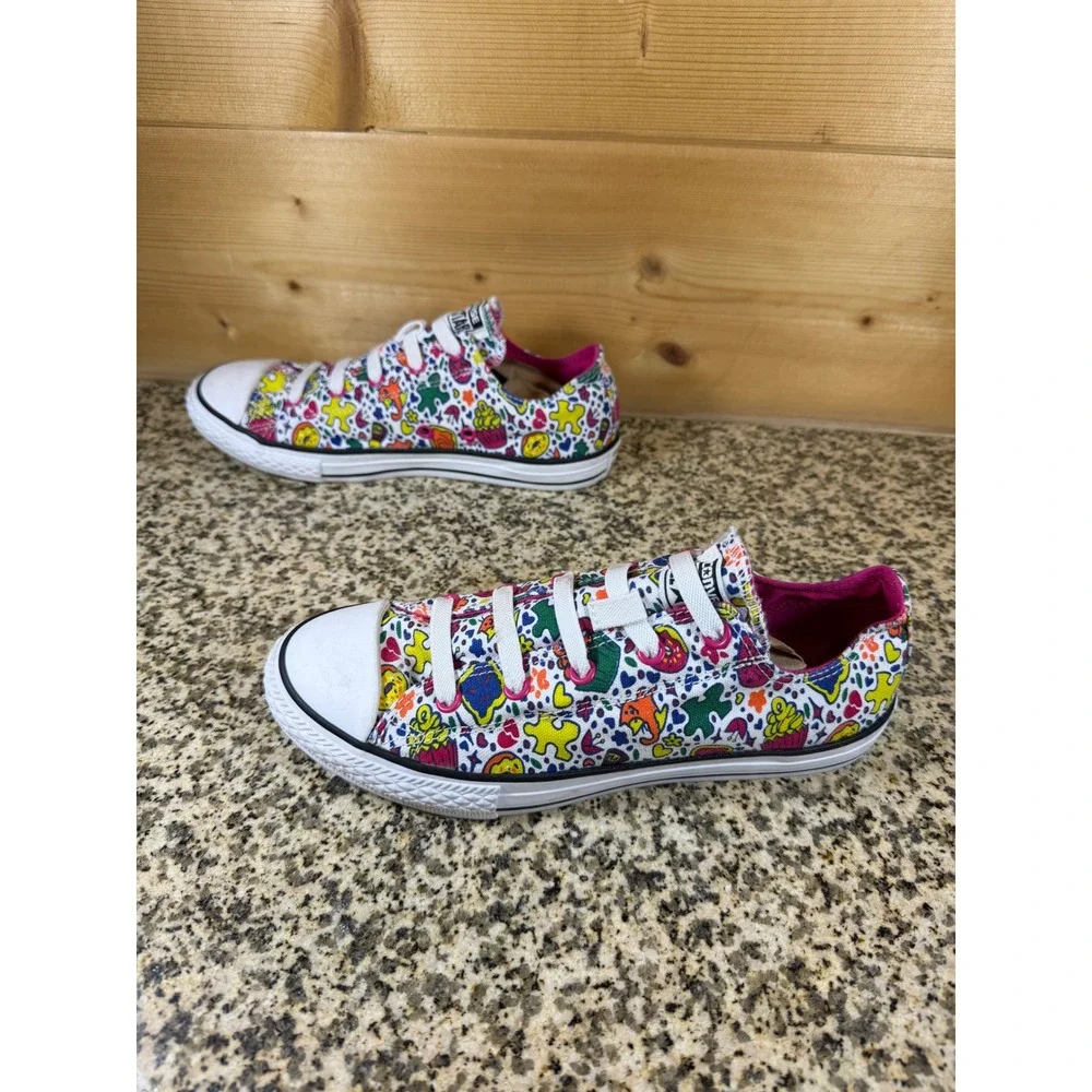 Converse Chuck Taylor AllStar Low Top Doodle Print Sneakers Multi-Color 4 Junior